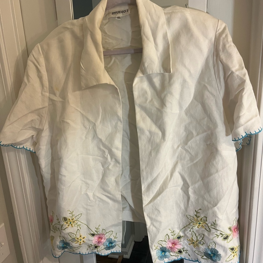 Studio I Women's Floral Embroidered Blazer - Cream